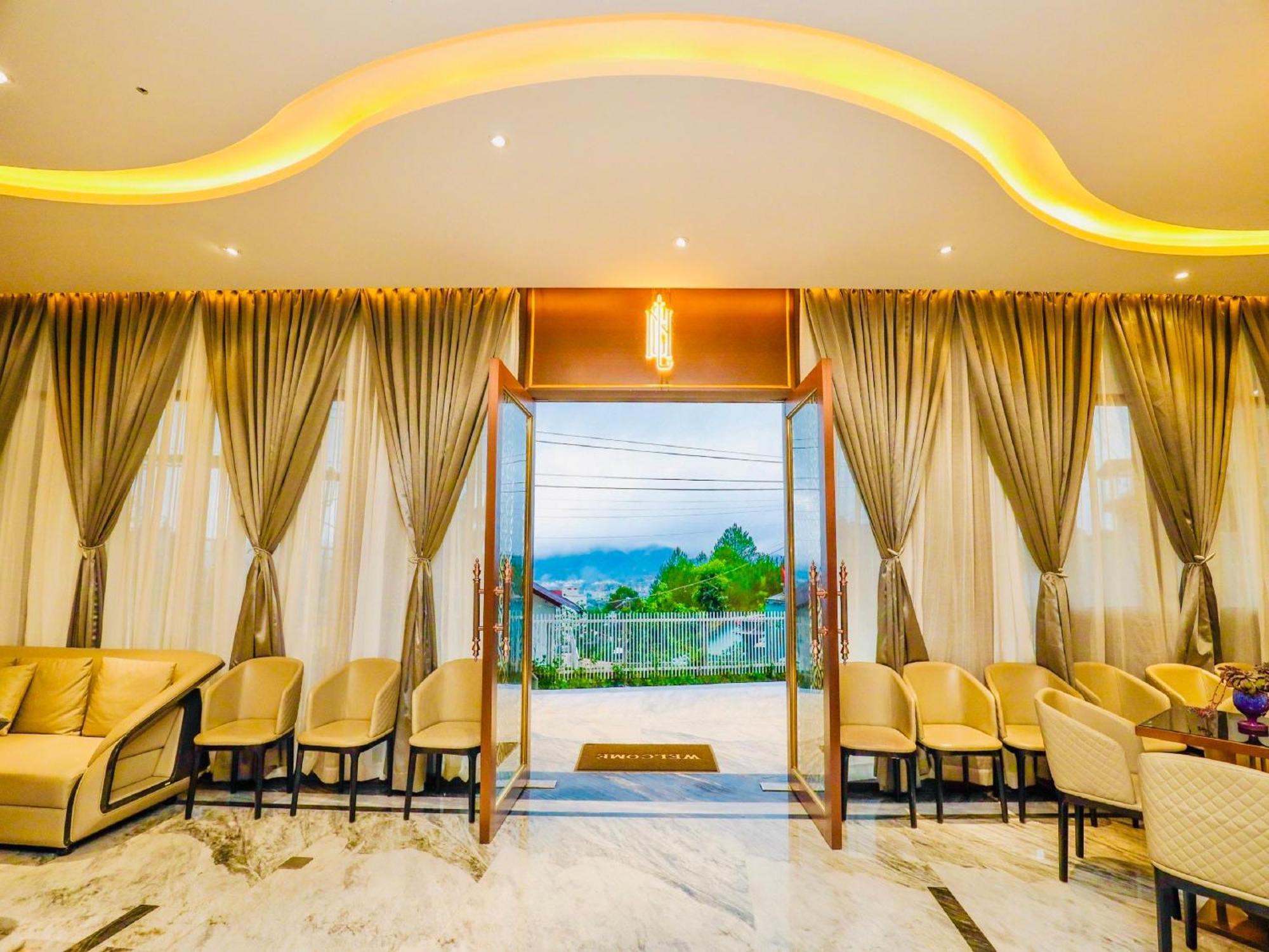 New Century Dalat Hotel Eksteriør billede